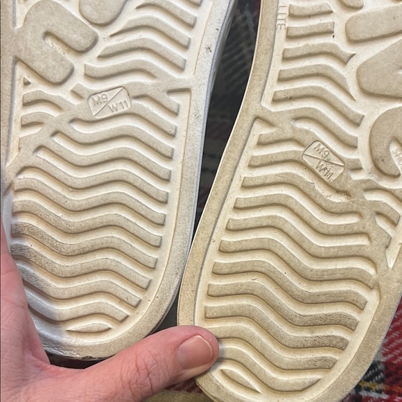 Native UNISEX White Perforated Slip-On Sneakers size 9 MENS or size 11 WOMEN’s - Picture 6 of 10